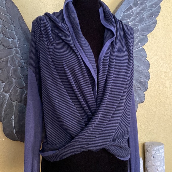 Lululemon Wrap Front Sweater - Picture 2 of 5